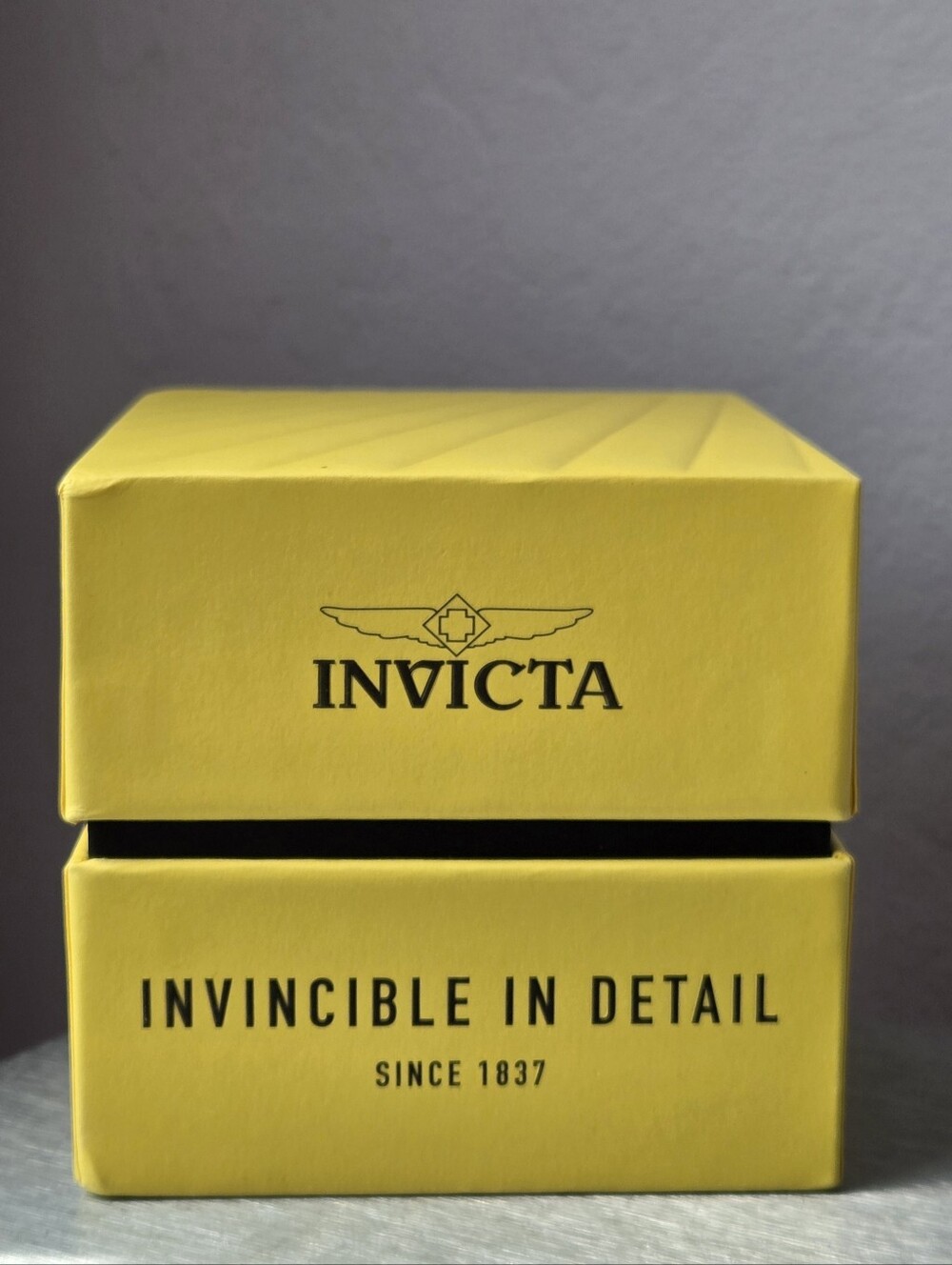 Invicta Empty Watch Box Yellow Invincible